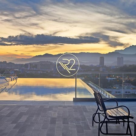 Aru Suites Homestay Wifi,Carpark,24H Check In,Water Filter By R2 Residence Kota Kinabalu Esterno foto
