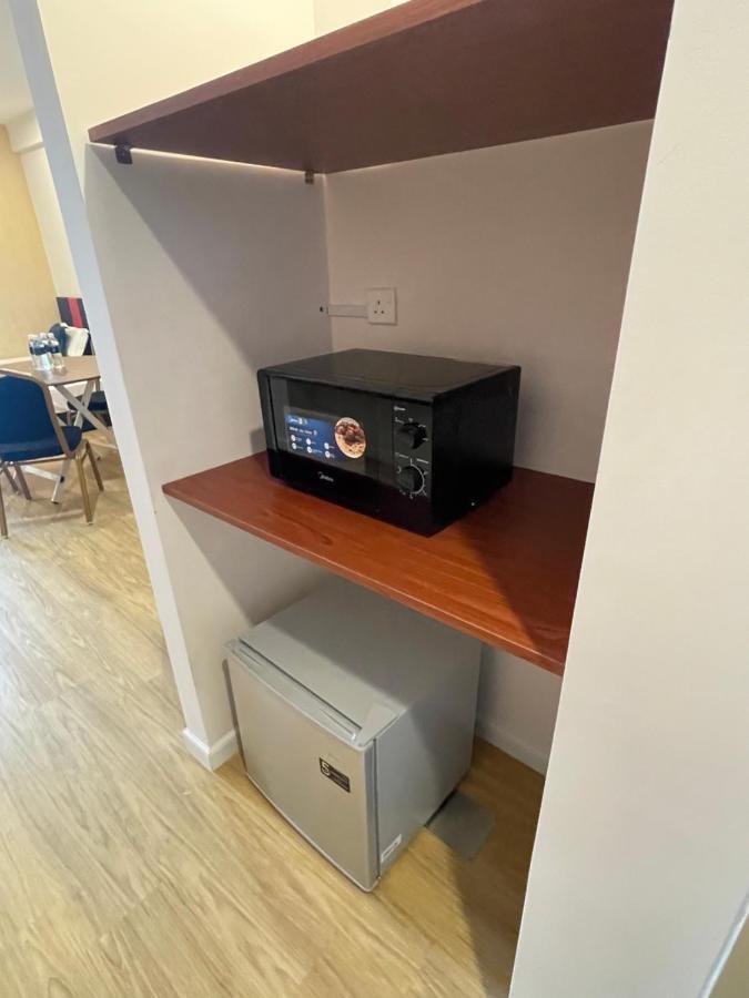 Aru Suites Homestay Wifi,Carpark,24H Check In,Water Filter By R2 Residence Kota Kinabalu Esterno foto