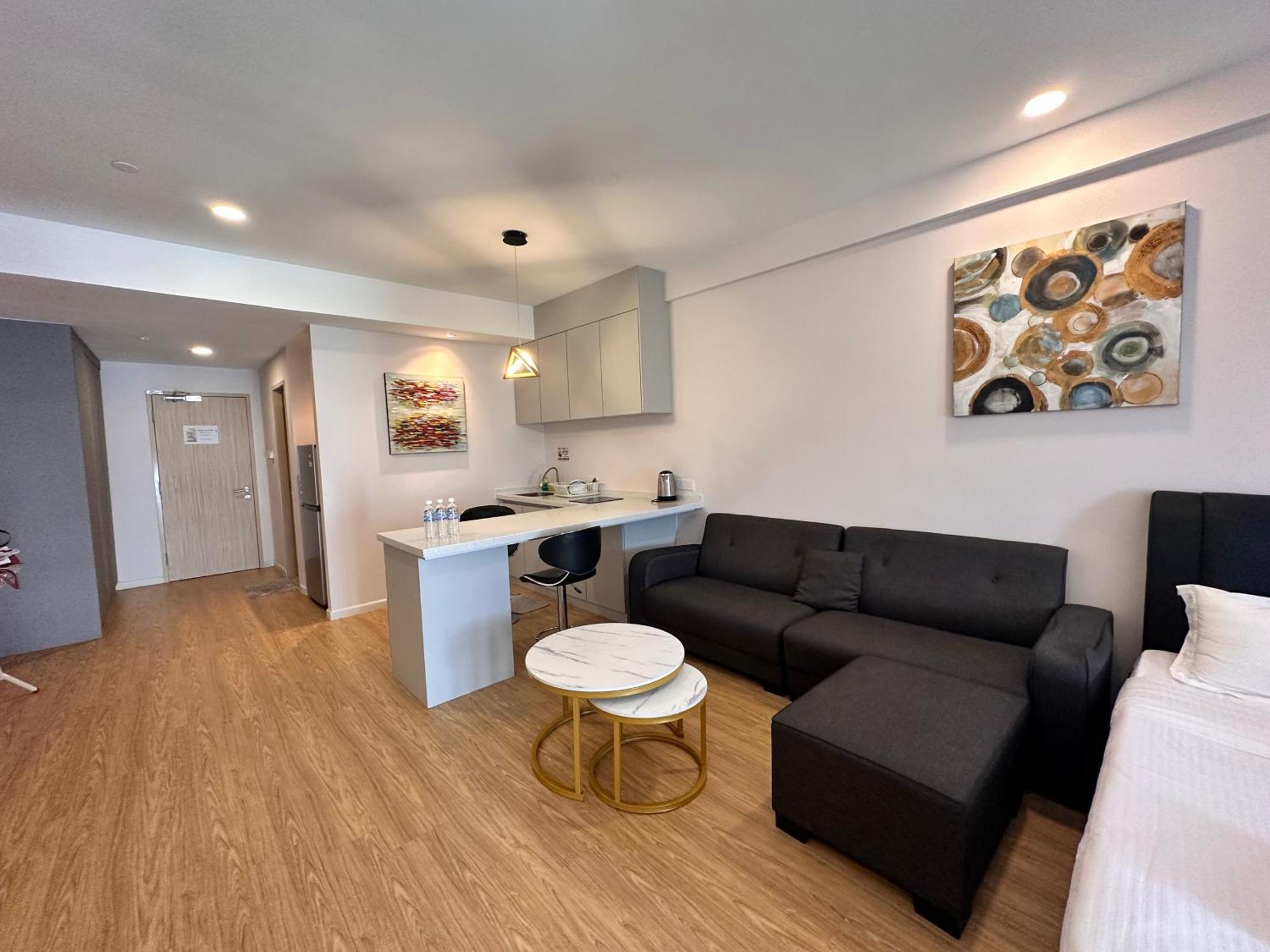 Aru Suites Homestay Wifi,Carpark,24H Check In,Water Filter By R2 Residence Kota Kinabalu Esterno foto